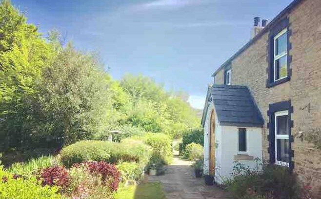 Lydbrook Cabin | Picture perfect cottage with stunning views