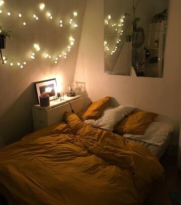 Quartier de la Plaine-de-Monceaux Apartment | Petite chambre de bonne