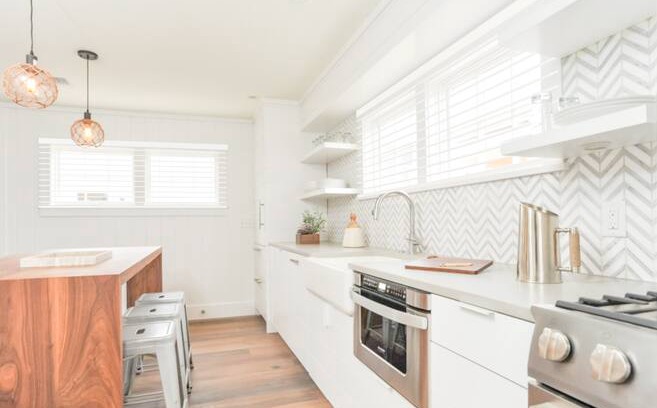 Nantucket Town Cabin | Luxurious Harbor View Millie Cottage! Walk & bike