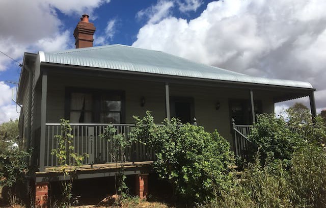 Shadforth House | "Waratah" at Shadforth Miner's Cottages