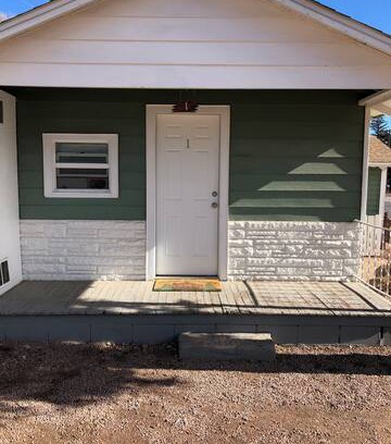 West Colorado Springs Cabin | High Country Lodge #01