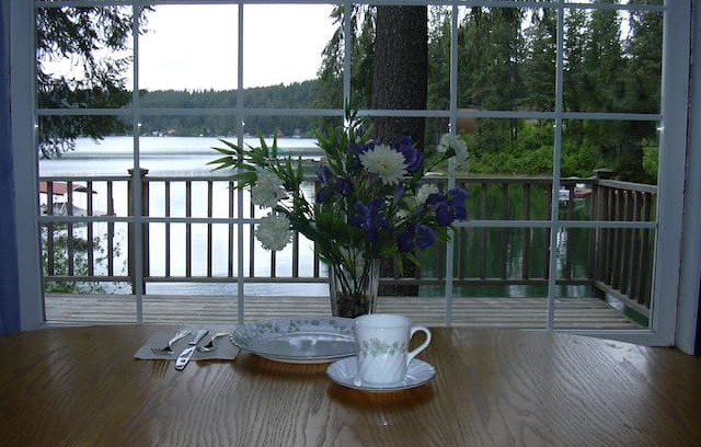 Hayden Cabin | BEAUTIFUL LAKEFRONT HOME W/ BOAT