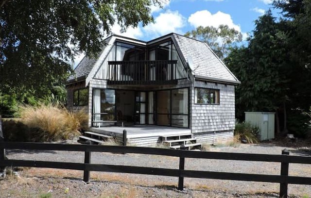 Ohakune Cabin | Cute & Cosy in the middle of 'Kune