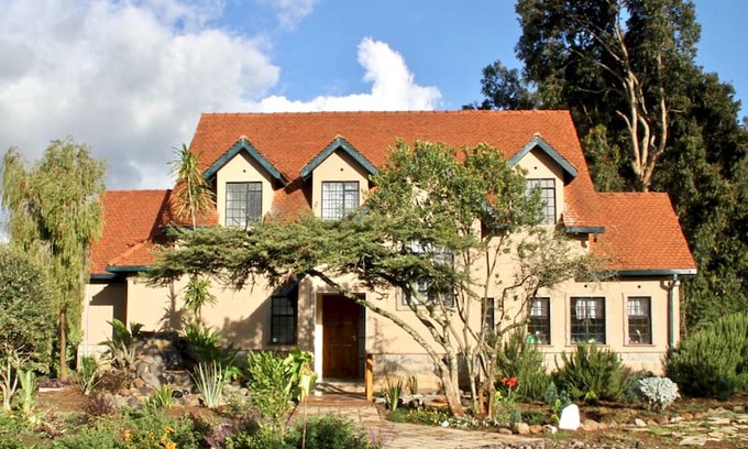 Naro Moru House | Nalendai House - A Cosy & Tranquil Retreat