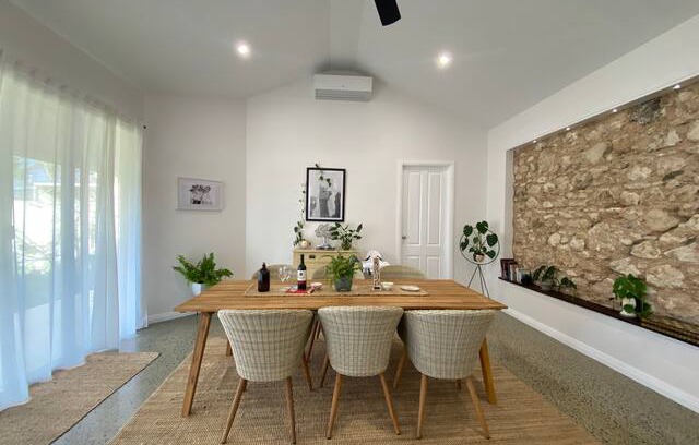 Port Elliot Cabin | Tea Tree Cottage - Heart of Port Elliot