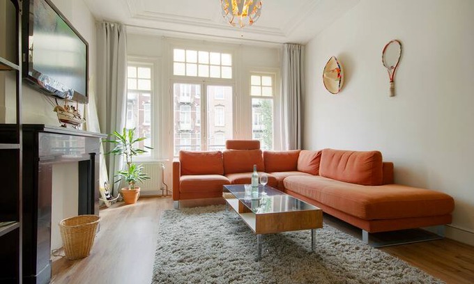 De Krommerdt Apartment | Beautiful private apartment in hip area