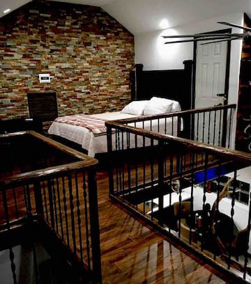 Edinburg House | Country Ranch Loft