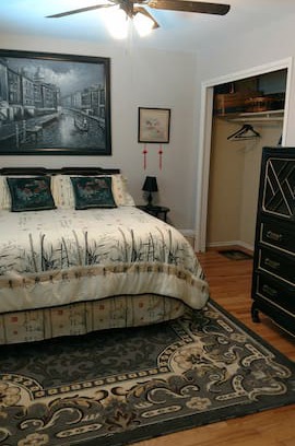 Stockton House | Pet Friendly Travel Nurse Rental
