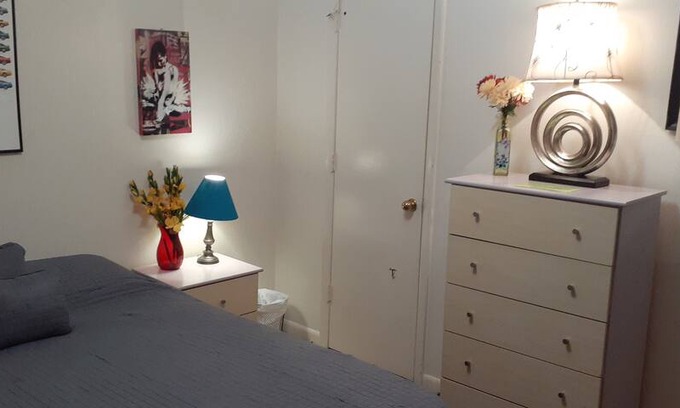 Madison Apartment | Clean comfort cozy affordable southern hospitality