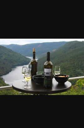 Sober House | Cañones del Sil , Ribeira Sacra