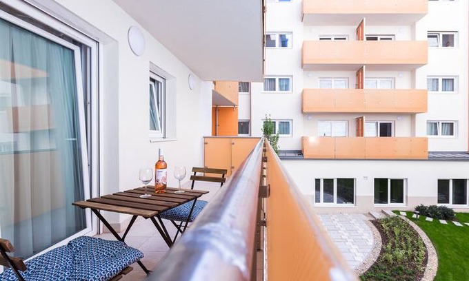 Erzsebetvaros Apartment | Vagabond Broadway Superior 2-bedroom apartment