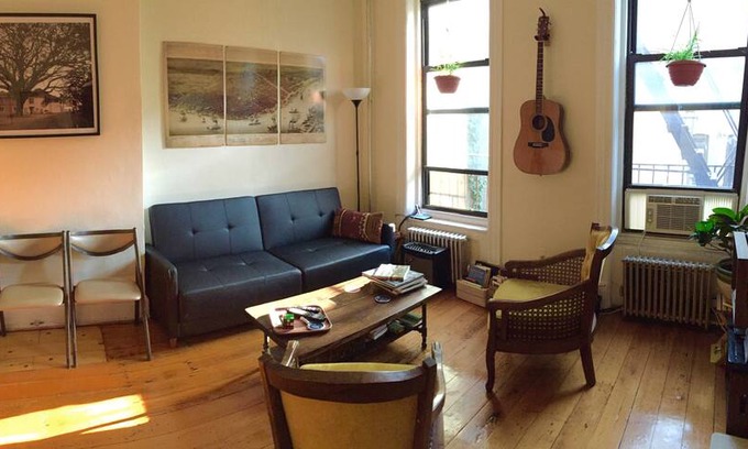 Carroll Gardens Apartment | Spacious + Sunny in Carroll Gardens