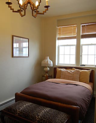 Antonito Hotel | Room 3 Beautiful old styled room