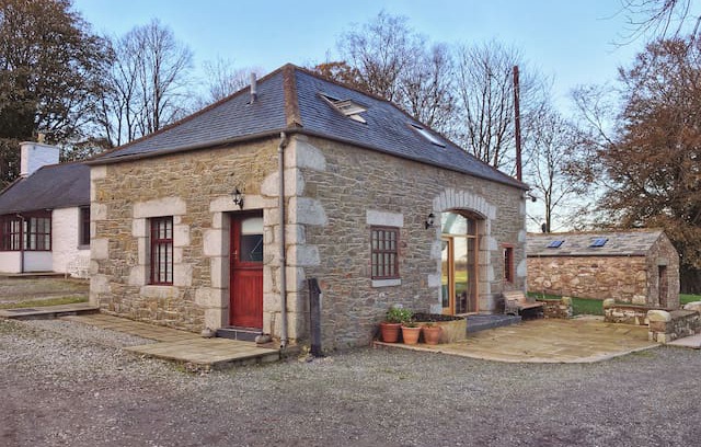 Castle Douglas Cabin | Shire Cottage (Argrennan Manor Estate)