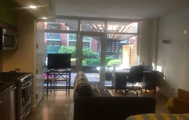 Williamsburg Apartment | Wonderful Williamsburg Studio 5mins from Manhattan
