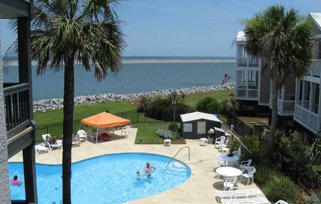 Saint Helena Island Apartment | 725 North Hampton - Villa