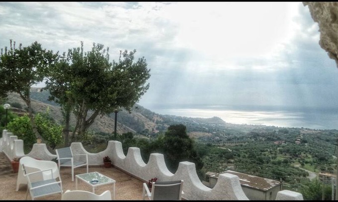 Calalunga-Pietragrande Villa | "Come in una Favola" rifugio per l'anima
