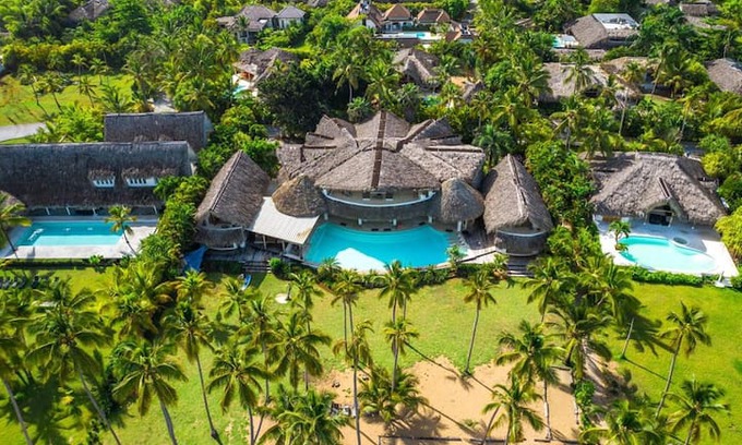 Las Terrenas Villa | Villa Del Mar - Ultimate Beachfront Villa