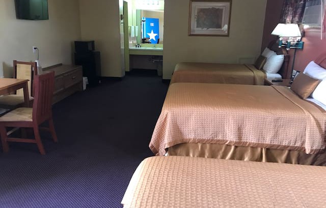 Shamrock Other | Shamrock country inn.Free hot breakfast-parking.