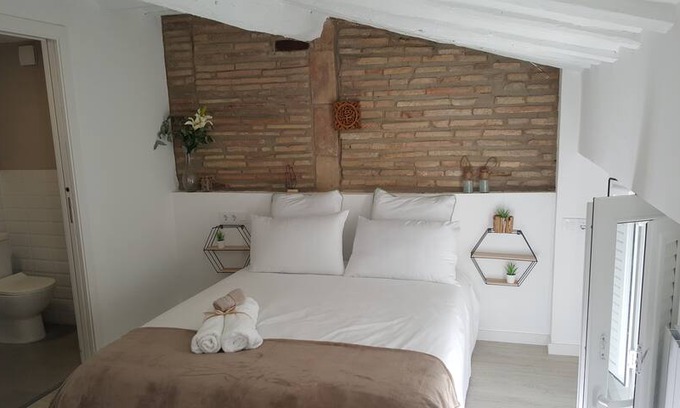 Logrono Historic Centre House | La Casita del Laurel. Casa entera pleno centroWIFI