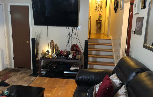 South Kansas City House | Longview Lake small private room