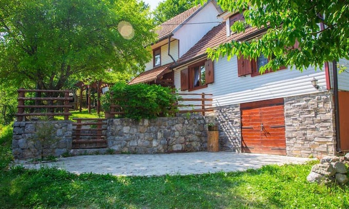 Brod na Kupi Cabin | Mountain Villa