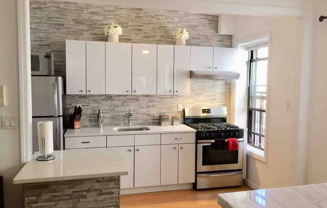 Bedford-Stuyvesant Apartment | RENOVATED BROWNSTONE APARTMENT W/ HIGH CEILINGS!