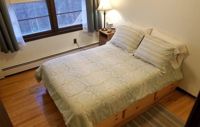 Vernon Valley House | Mountaintop Serenity in Vernon Valley, Full Bed