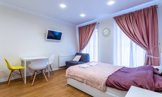 Vladimirskiy Apartment | Модный романтичный апартамент в самом центре