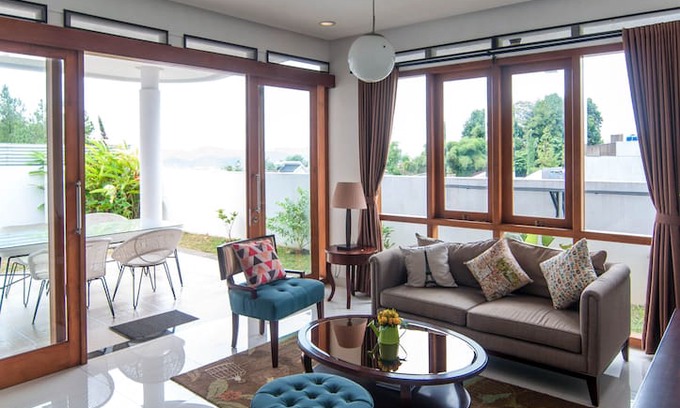 Parongpong House | Cozy Home Rumah Krisan