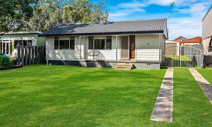 Culburra Beach House | 'Z Ocean' Holiday House, Culburra Beach.