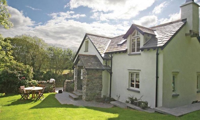 Broughton Mills House | Rose Cottage At Woodland