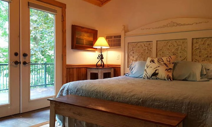 Elkins Cabin | Cabins Of Kelly Mountain in WV
