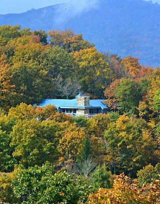 Banner Elk Cabin | Blue Moon Manor