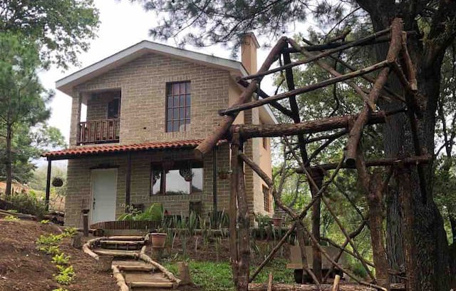 Santa Lucia Milpas Altas Cabin | Cabaña buena vista, carretera a Antigua