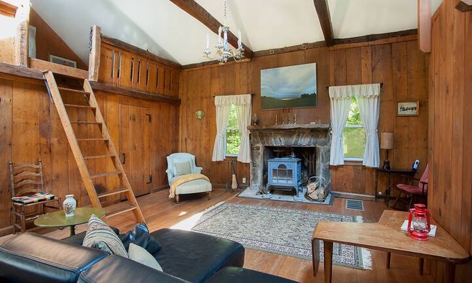 Winchester House | Historic Ice House at Highland Lake