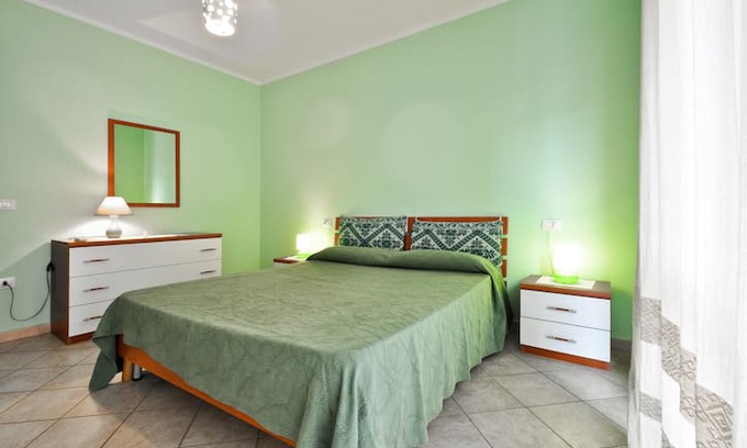Bosa Historic Centre Apartment | SPACIOUS APARTMENT IN BOSA CENTRE
