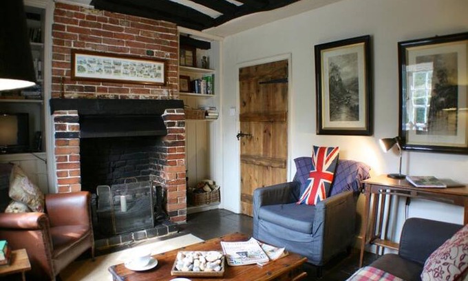 Chilham House | Orions Cottage - Gorgeous period holiday cottage