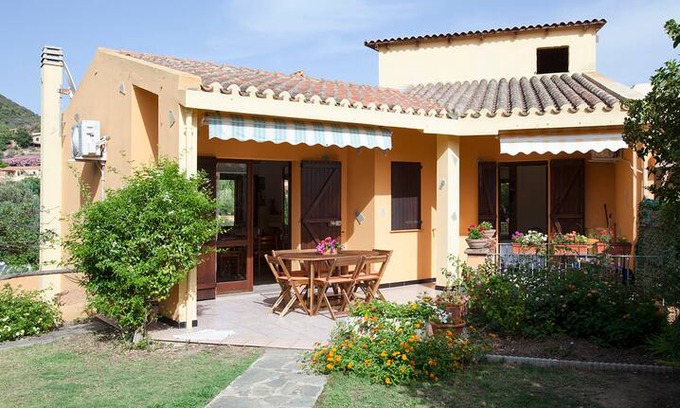 Chia House | Villa Rosa