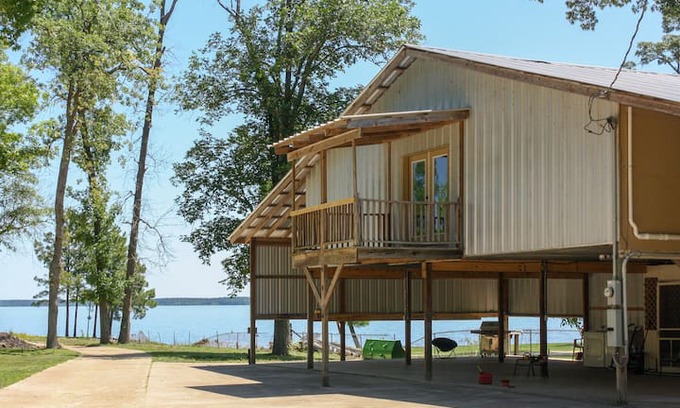 Zavalla House | Plum Ridge House- Lake Sam Rayburn