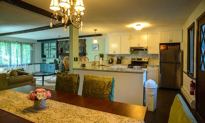 Stratton Mountain House | Perfect "Social Distance" House at Stratton Resort