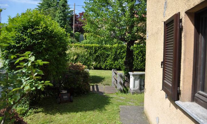 Travedona-Monate House | I mulini