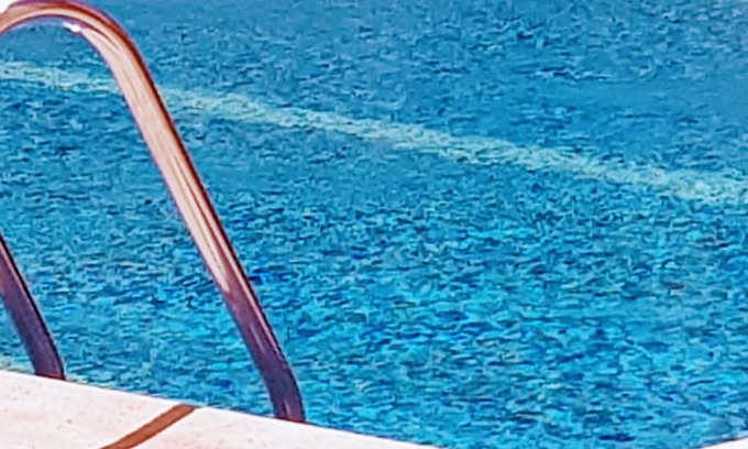 Salou City Centre Apartment | Decathlon, swimming pool, levante beach