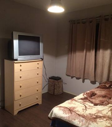 Peace River House | Beautiful, clean, quiet room.