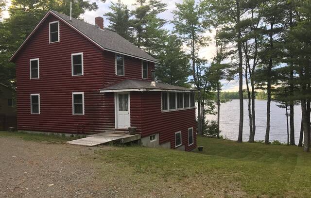 Eddington Cabin | Maine Lakehouse