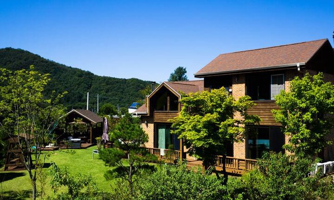 Hongcheon Villa | (마리아하우스) 강원도 홍천 가족 단체 환영 펜션 비발디파크 오션월드 가까움 개인별장
