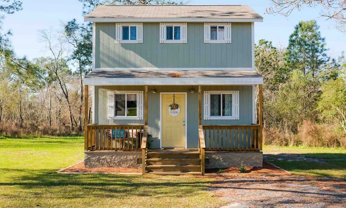 Fitzgerald House | Tiny Farmhouse in charming Fitzgerald