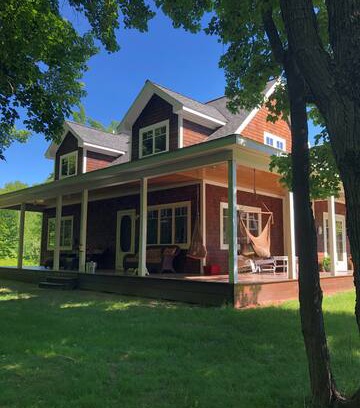 Levering House | Pure Bliss Retreat