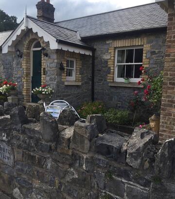 Straffan Cabin | STRAFFAN KILDARE IRELAND BESIDE THE K CLUB