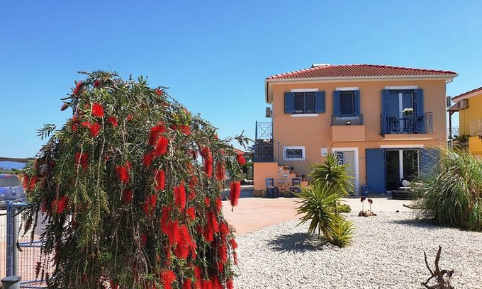 Foiniki House | Villa Finiki Messinia (upstairs) #